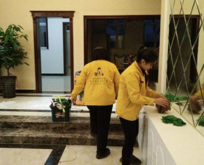 黃馬褂家政加盟前景分析與市場評估